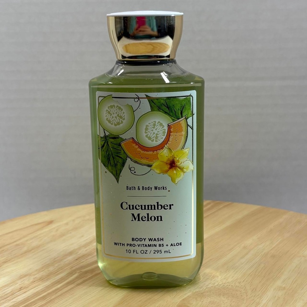 Bath & Body Works Cucumber Melon Body Wash Pro-Vitamin B5 Aloe 10 fl oz